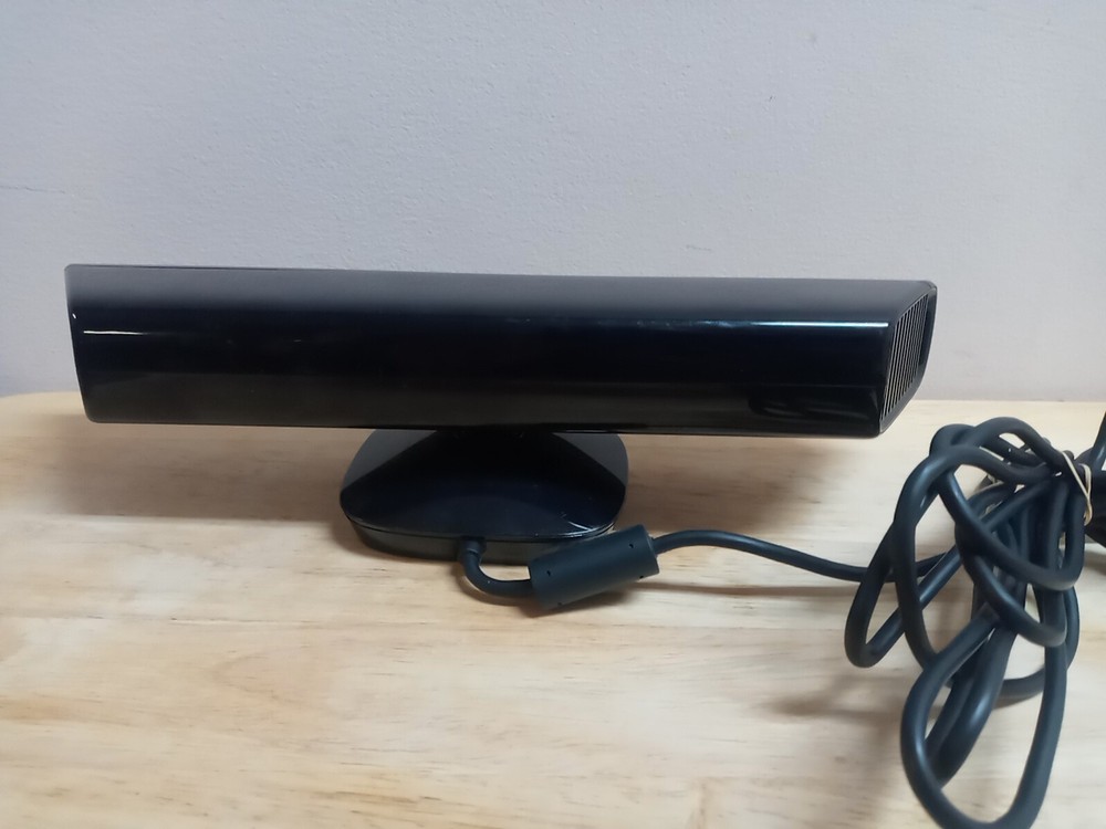 Microsoft 1414 Xbox 360 Kinect Sensor Bar Black