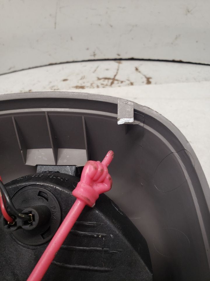 2006 ALTIMA Third Brake Light Tested OEM