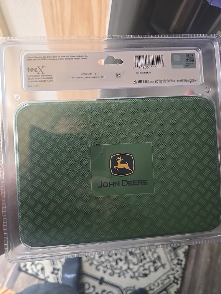 Tecx John Deere Collectible Tin "Case"