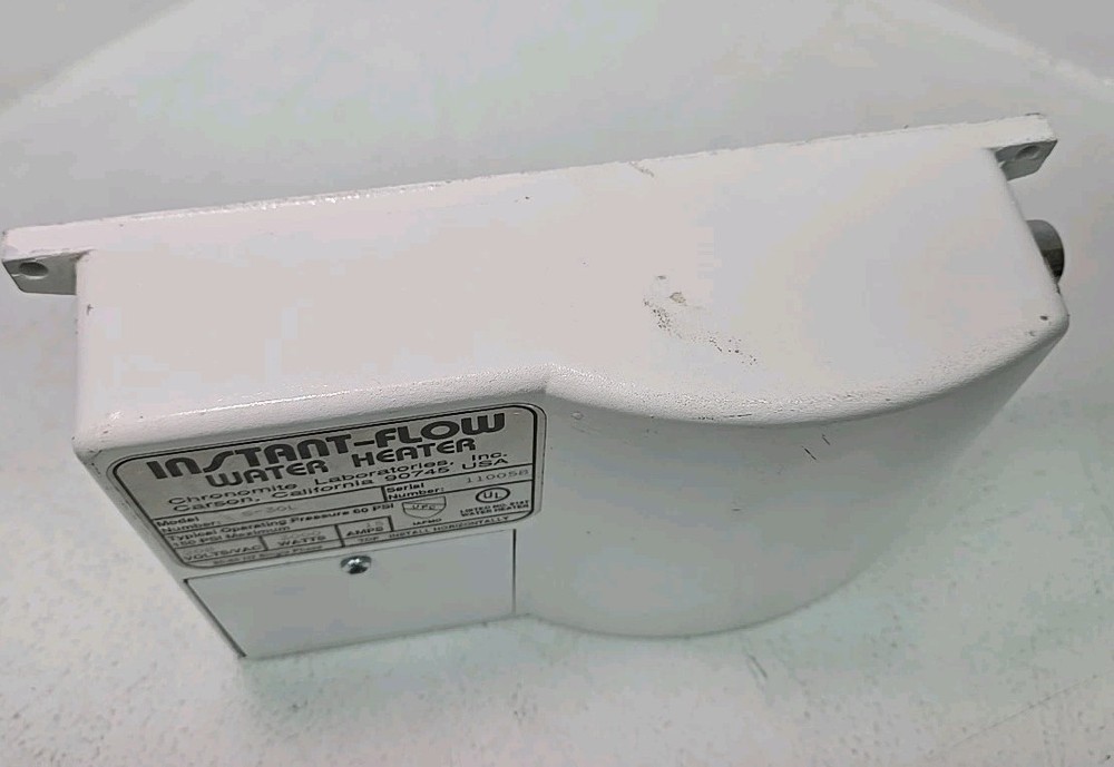 Chronomite S-30L - 208 / Instant-Flow Tankless Water Heater 15 Amps 3000 Watts