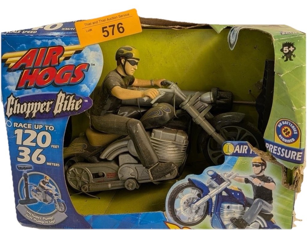 AIR HOGS CHAPPER BIKE POP A WHEEL Spin Master Sealed 2006
