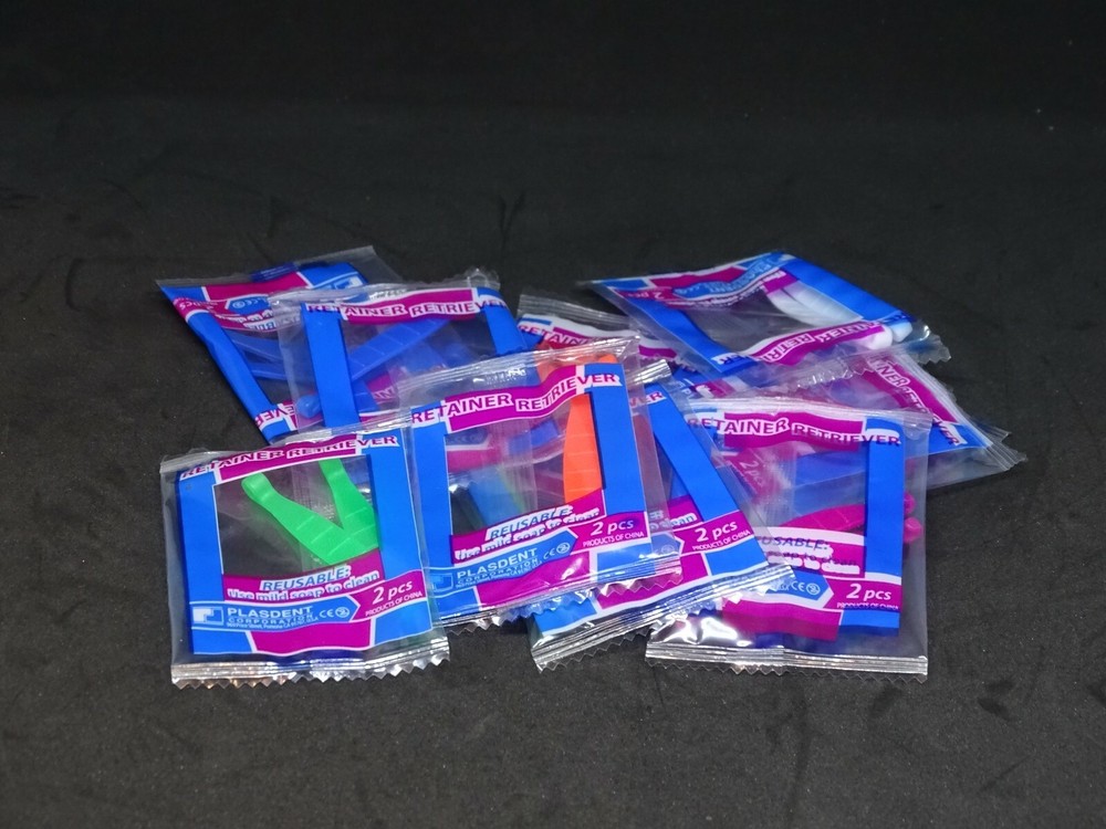 20 Pcs Assorted Color Dental Aligner Retainer Remover