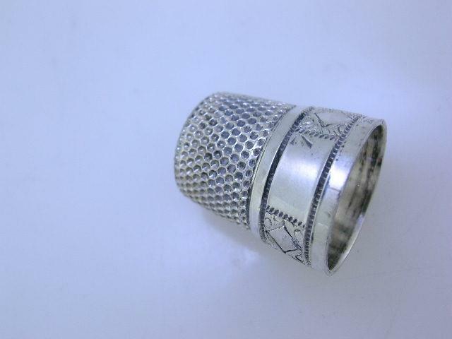 Vintage Sterling Silver SIMONS Thimble DIAMOND & engraved patterns ~size 7
