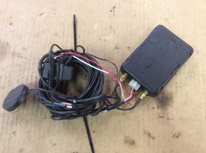 Cal Amp LMU41C2-V2-G100 GPS Fleet Tracking Tracker Module Device