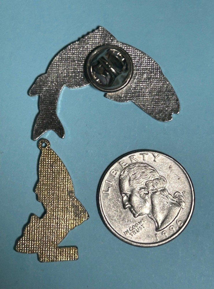 Fisherman’s hat Pin & Salmon charm