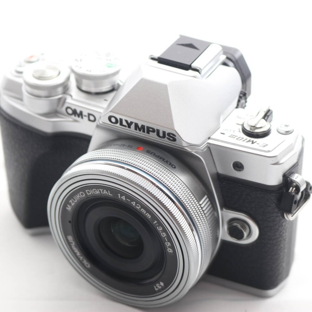 OLYMPUS OM-D E-M10 Mark III EZ 474490