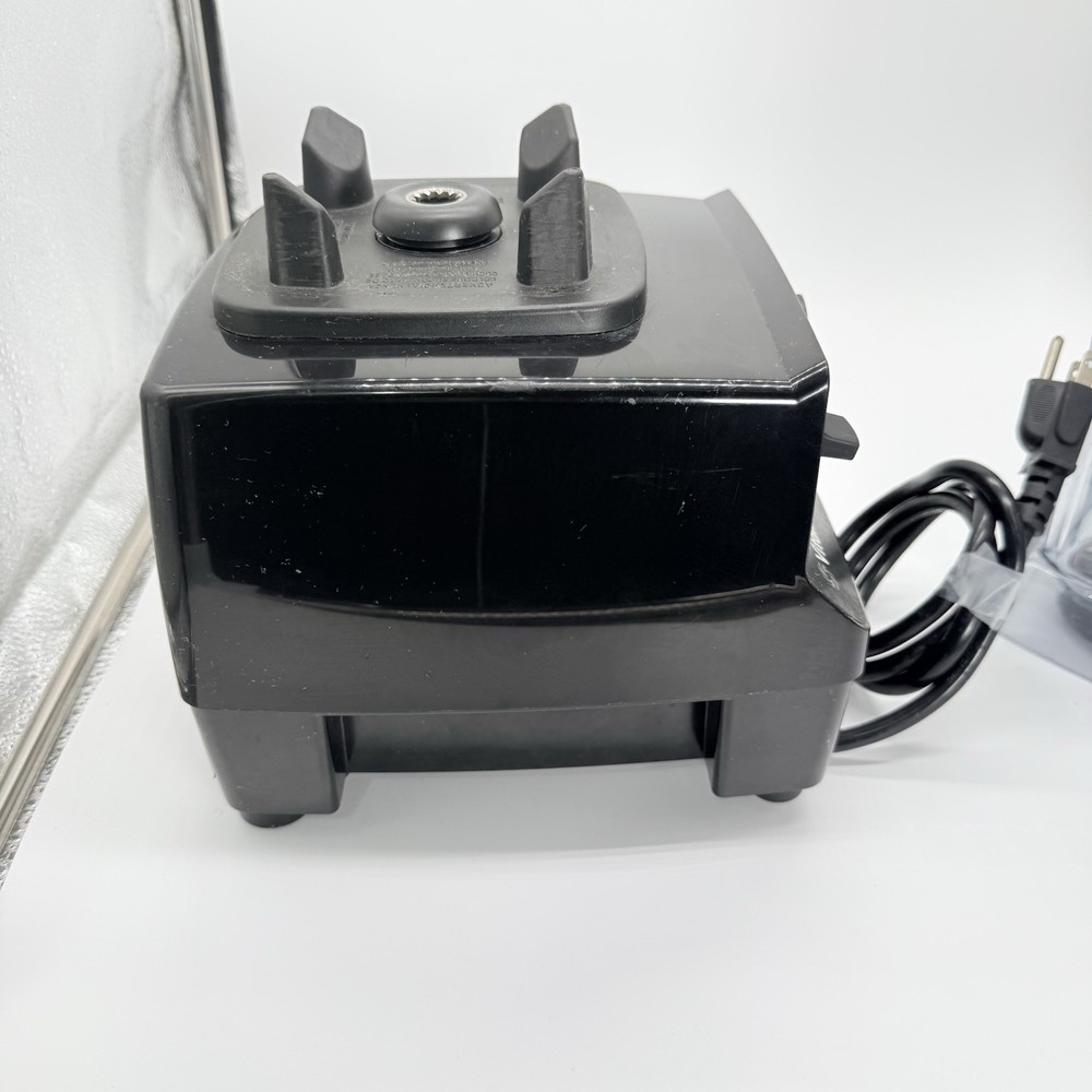 Vitamix Blender 5200 Variable Speed Blender Model VM0103 -64oz Pitcher Tested