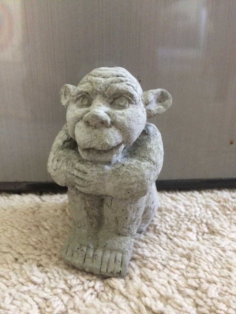 concrete gargoyle statue 4inch