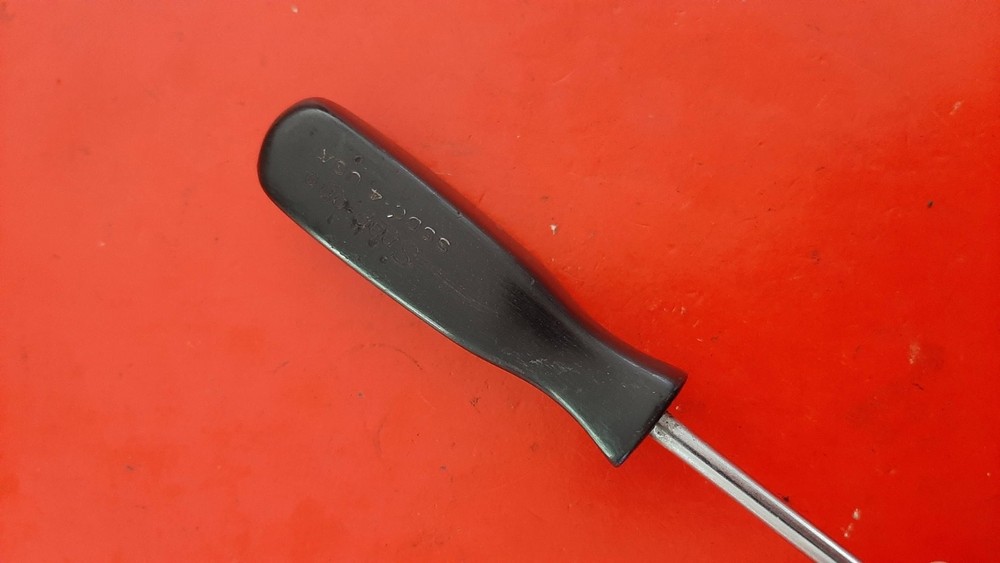 Snap-on Tools SSDC4 4" Clutch Head Black Hard Handle Screwdriver Tool USA