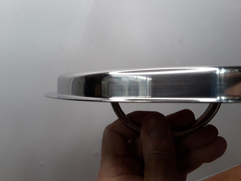 Staineless Steel Replacement Round Lid Medium Pots. Pre-owned.