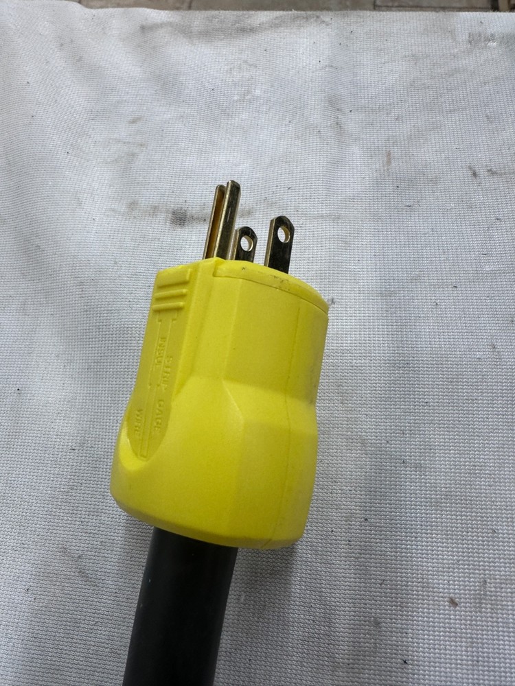 Crown Macro-Tech 3600VZ Professional Power Amplifier