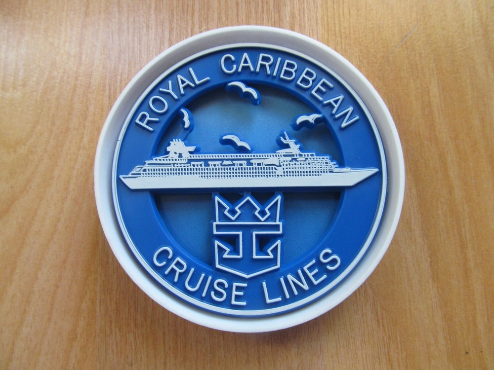 Royal Caribbean Cruise Ship wall / Refridge  magnet