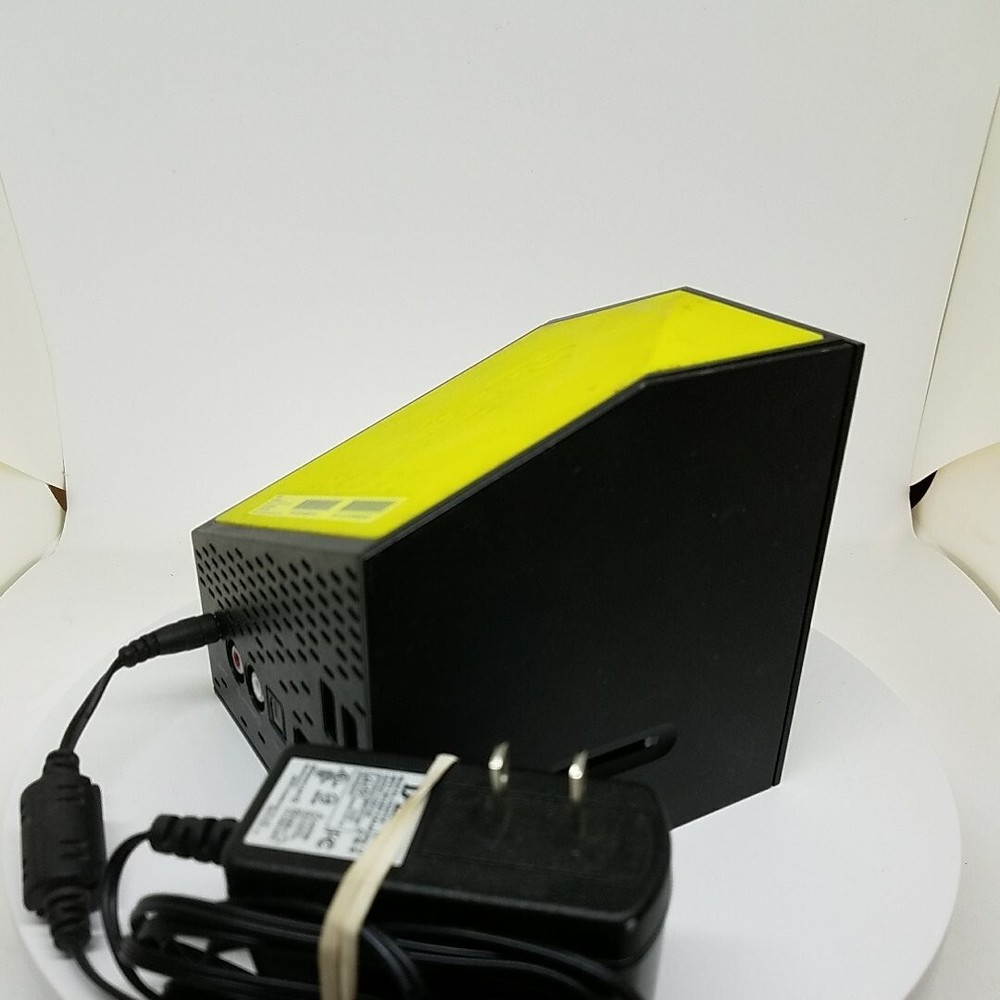D-Link Boxee Box Digital HD Media Streamer With Adapter
