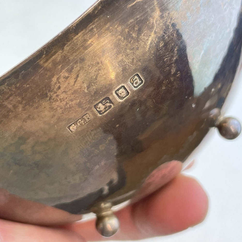 Modernist Geoffrey Guy Bellamy 1956 Solid Silver Rounded Triangular Bowl 12.8cm