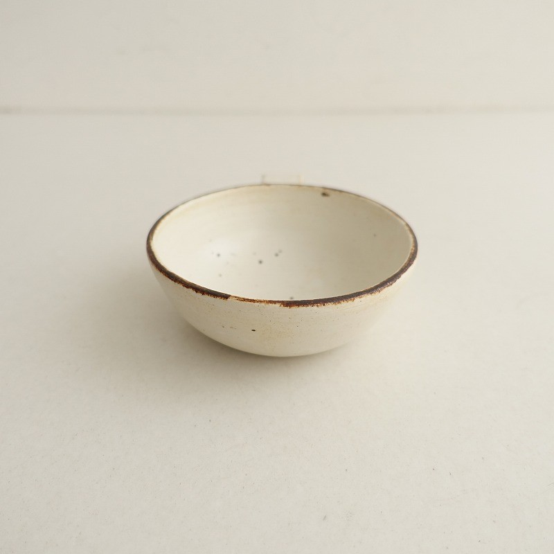 Engoro Handled Bowl 12cm (Excellent Condition)