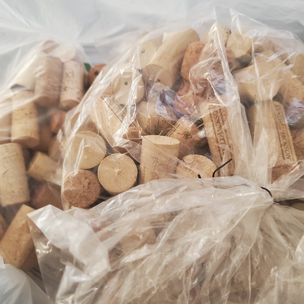 Wine and champagne corks 3lbs