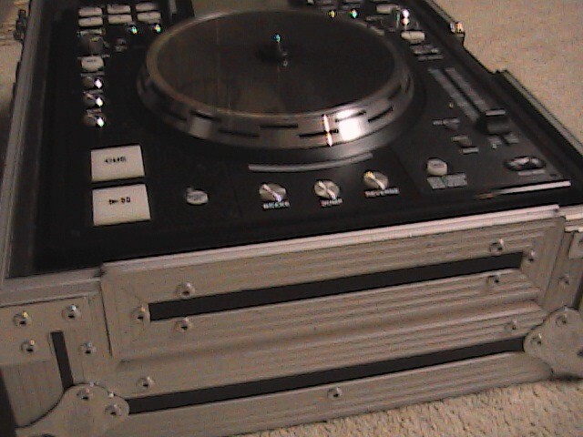 Denon DN-h5500 Professional CD with built-in Hard-drive Player Controller