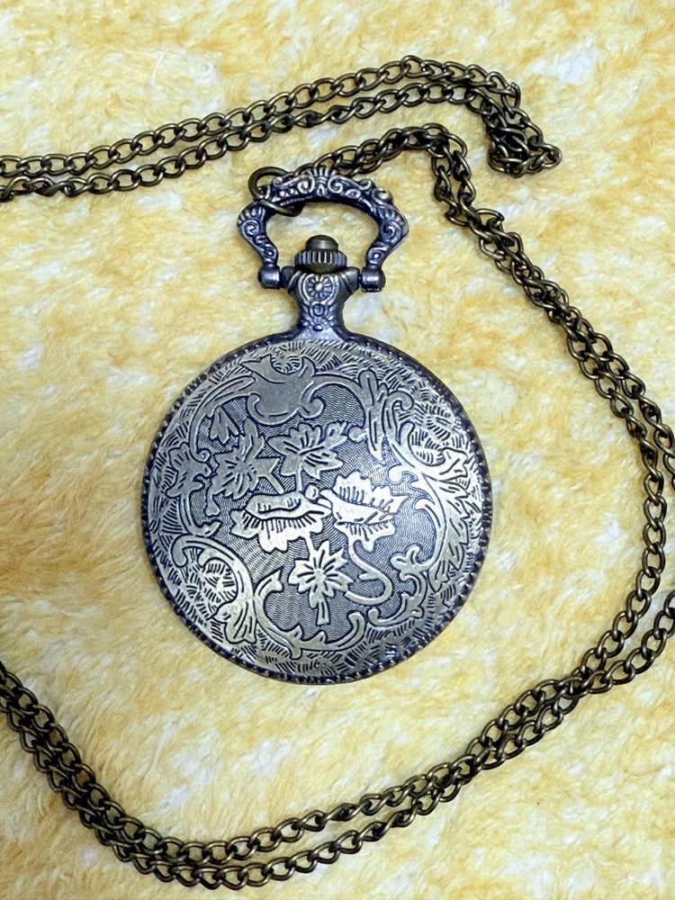 vintage style pocket watch