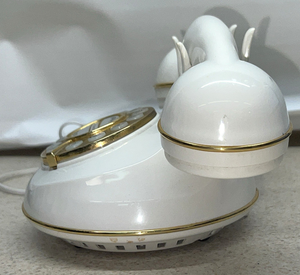 Cradle Style Telephone Microtel Knightsbridge Landline Push Button UNTESTED