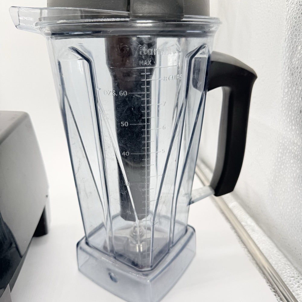 Vitamix Blender 5200 Variable Speed Blender Model VM0103 -64oz Pitcher Tested