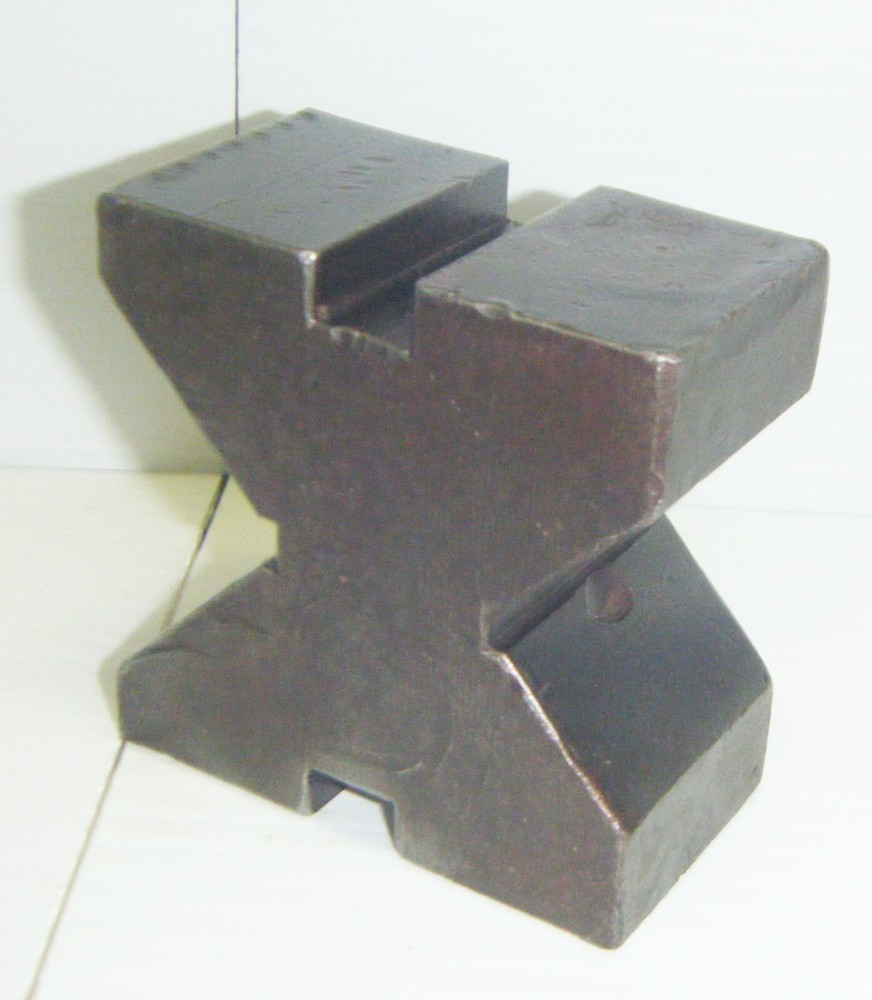 Machinst V-Block