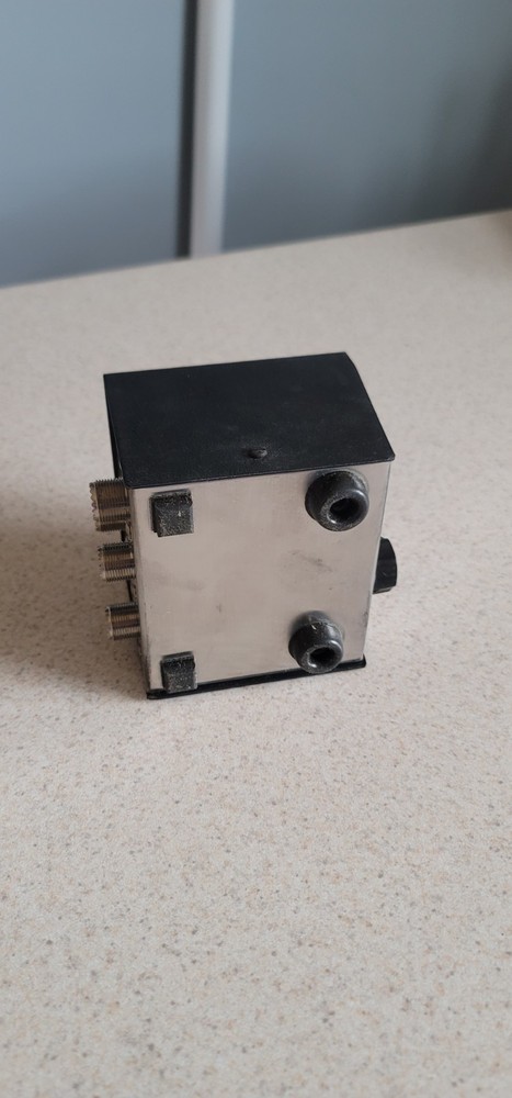 SCP COMM ANTENNA SWITCH SC-40 AS FOR CB HF TRANSCEIVER