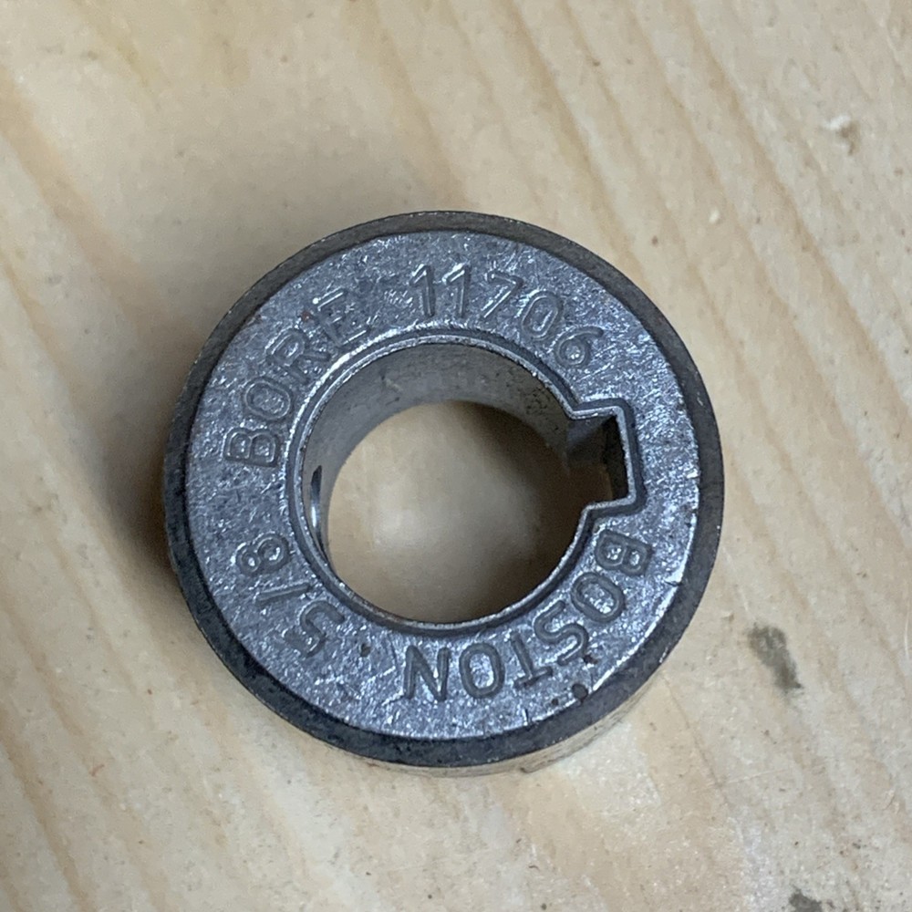 Boston 11706  Half Coupling, 5/8”Bore