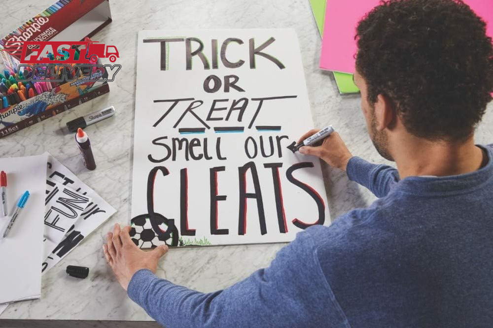 Sharpie 44001 Oversized Chisel Tip Extra Wide Magnum Permanent Marker (4 Pack),