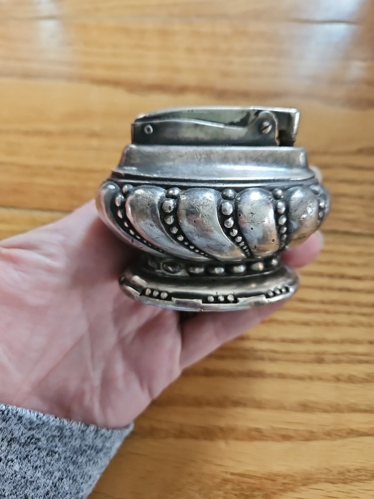 Ronson Crown Table Lighter