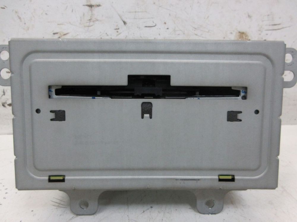 Radio/Satellite Combined Navigator CD Player Code Not Available! Suitable
