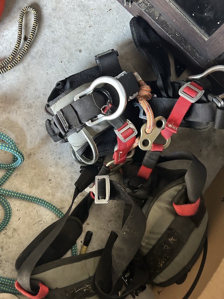 Ergovation Climbing Harness Set with Ropes and Hardware for Tree Climbing
