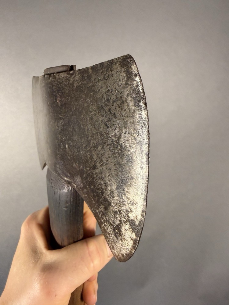 Vintage. Plumb double bit cruiser axe, 28" handle. Small Eye.