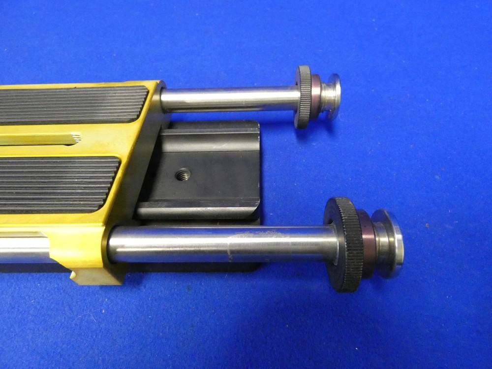 Autoscript Teleprompter Camera Mount w/15mm Rods