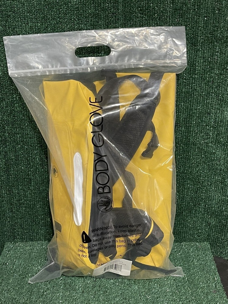 Body Glove Waterproof Floatable Backpack And Phone Case Fast Shipping!
