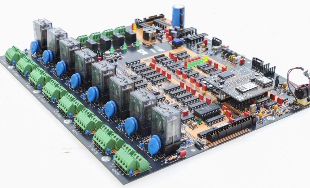 HIRSCH Model 8 M8 8-Door Controller Replacement Main Board with CCM7 DIGITRAC