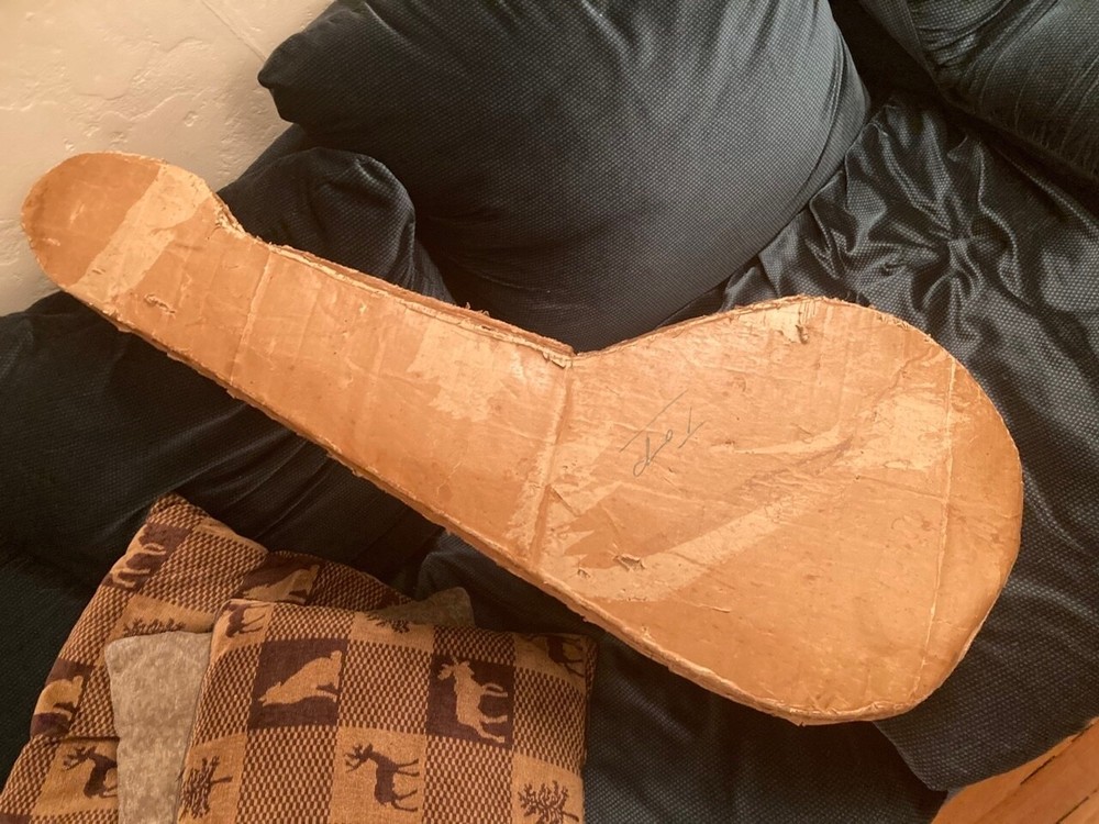 Vintage antique hand made teardrop banjo case