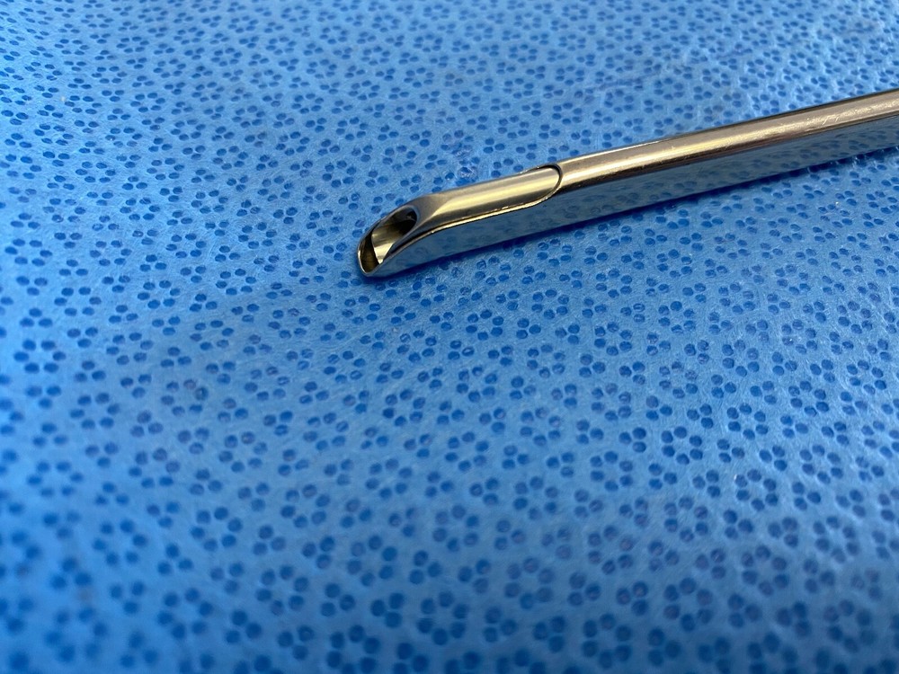 ACMI E161 21BA Sheath and E121-S Visual Obturator