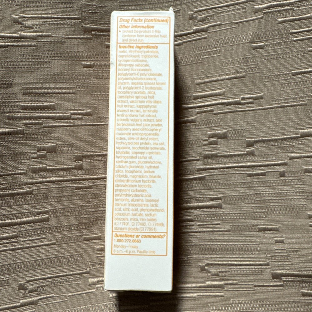 Arbonne RE9 Advanced Prepwork Soft Focus Veil Broad Spectrum SPF30 Sunscreen