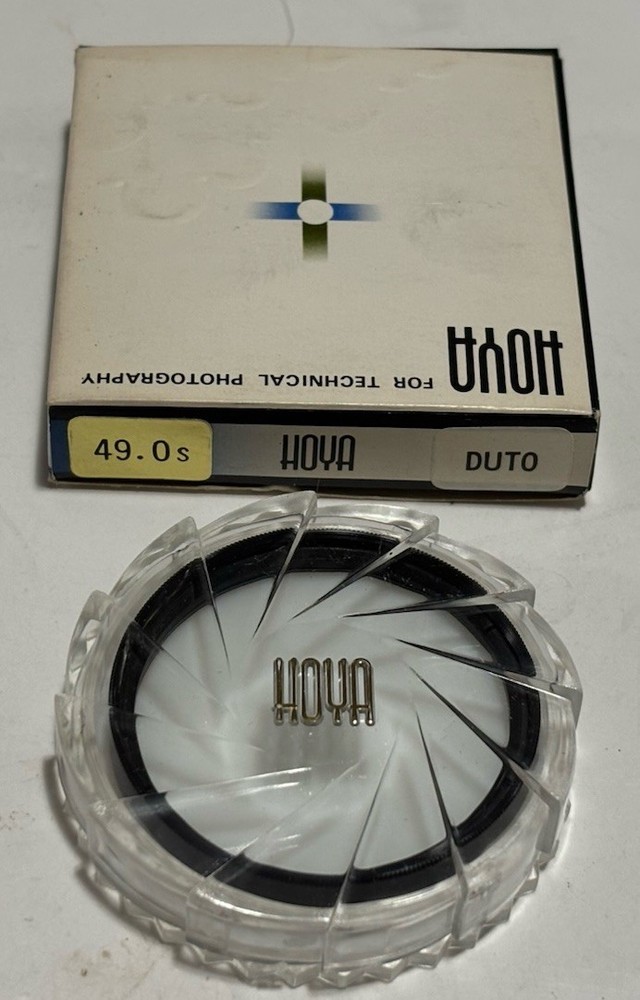 HOYA 49mm Diffuser Filter, Box & Case