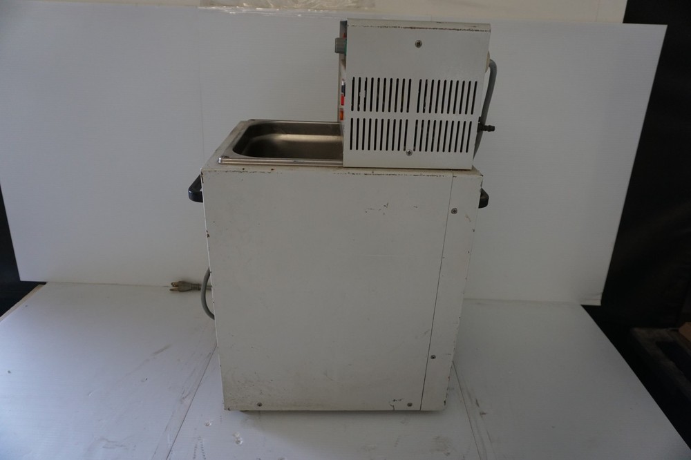 HAAKE A81 RECIRCULATING CHILLER (SZY31)