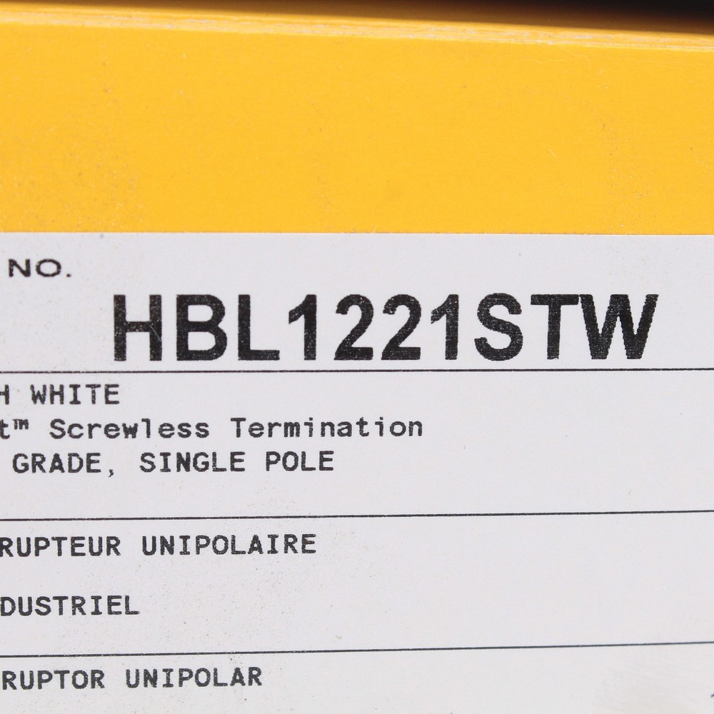 Hubbell White HBL1211STW 20A Single Pole Toggle Light Switch EdgeConnect™ 10pcs