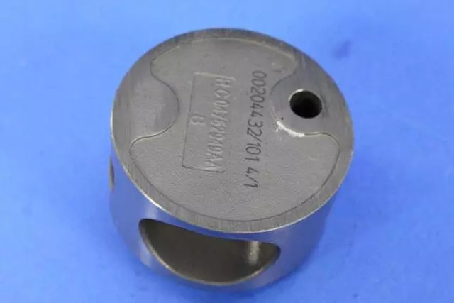 Genuine Mopar Guide 04752949AA