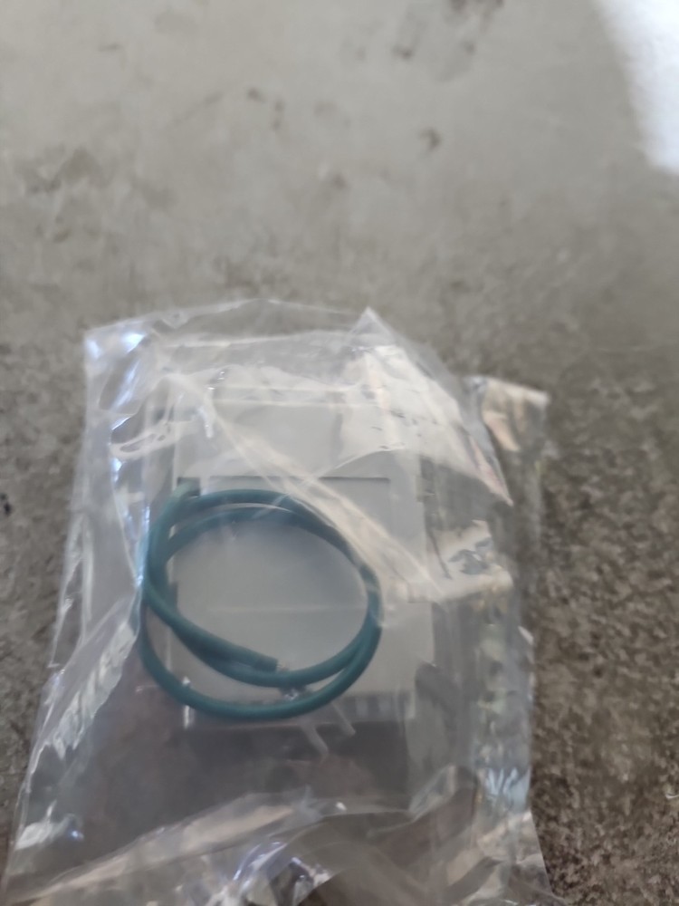 NEW Powervar Isolated Loop Circuit Protector DB25-PARLL. #s83