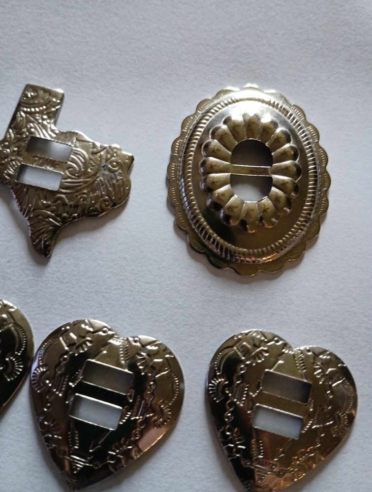 Vintage METAL CONCHO’S-SILVER Craft