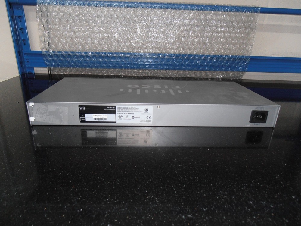 Cisco SG100-24 24 Port Gigabit Ethernet switch