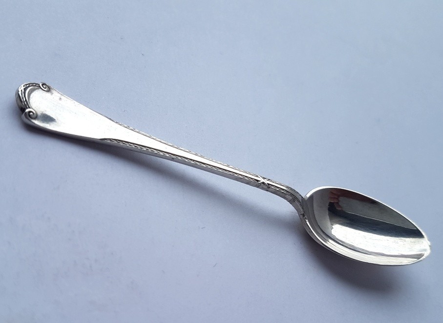 1. By 2. Mocca Spoon /Kaffeelöffe/ Spoon Holland Silver K784