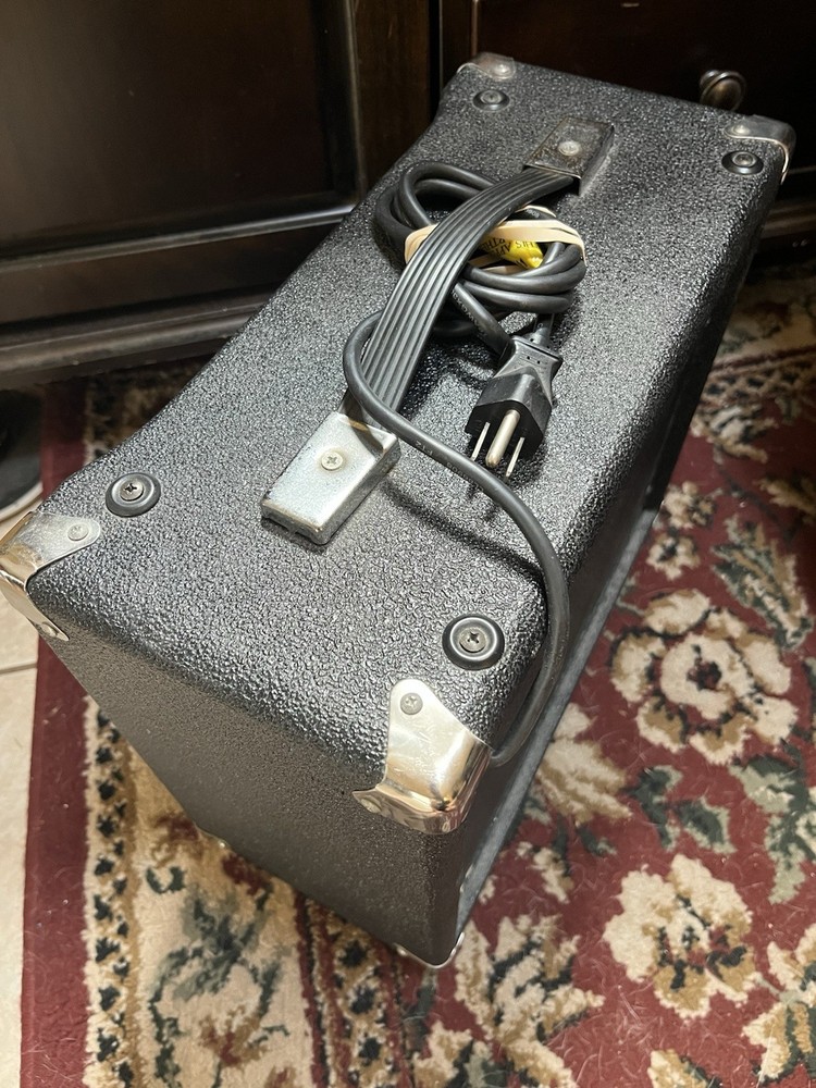 Danville TEC20BS Bass Combo Amplifier