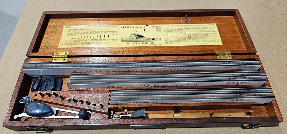 Keufell & Esser Lettering Set.