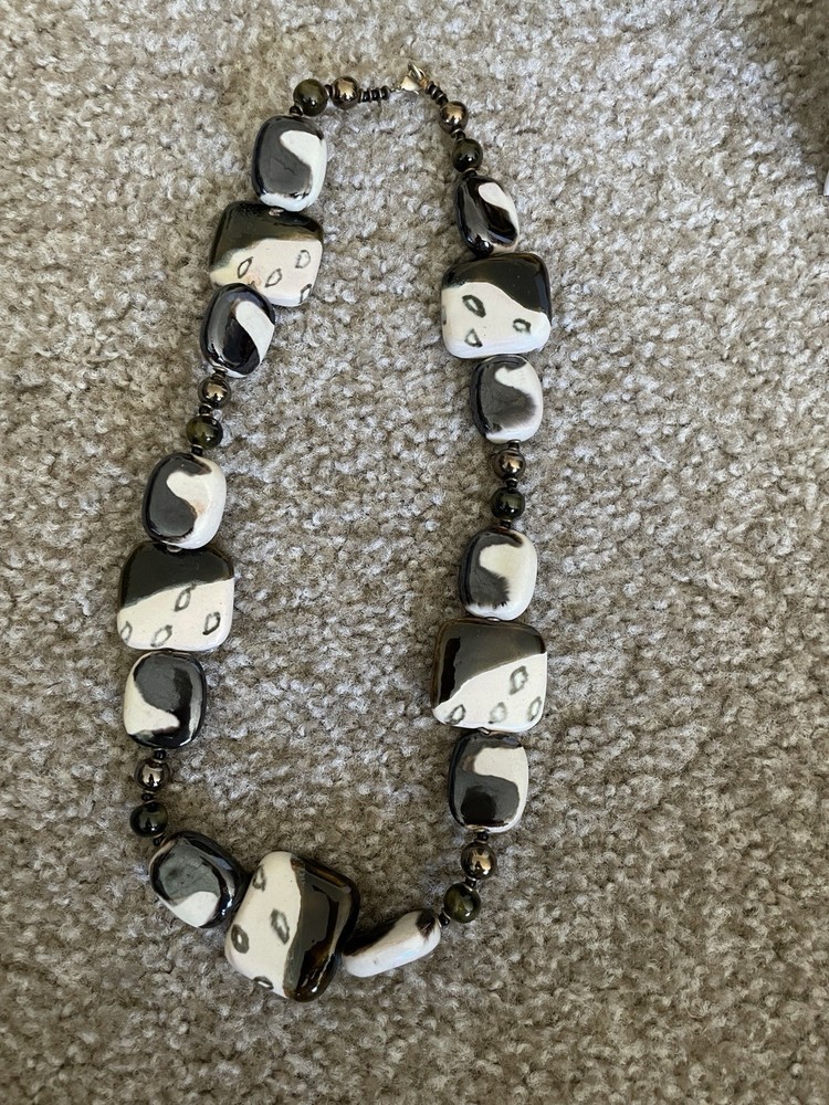 Black White Polished Stone Beaded Necklace Chunky Abstract Modern Statement