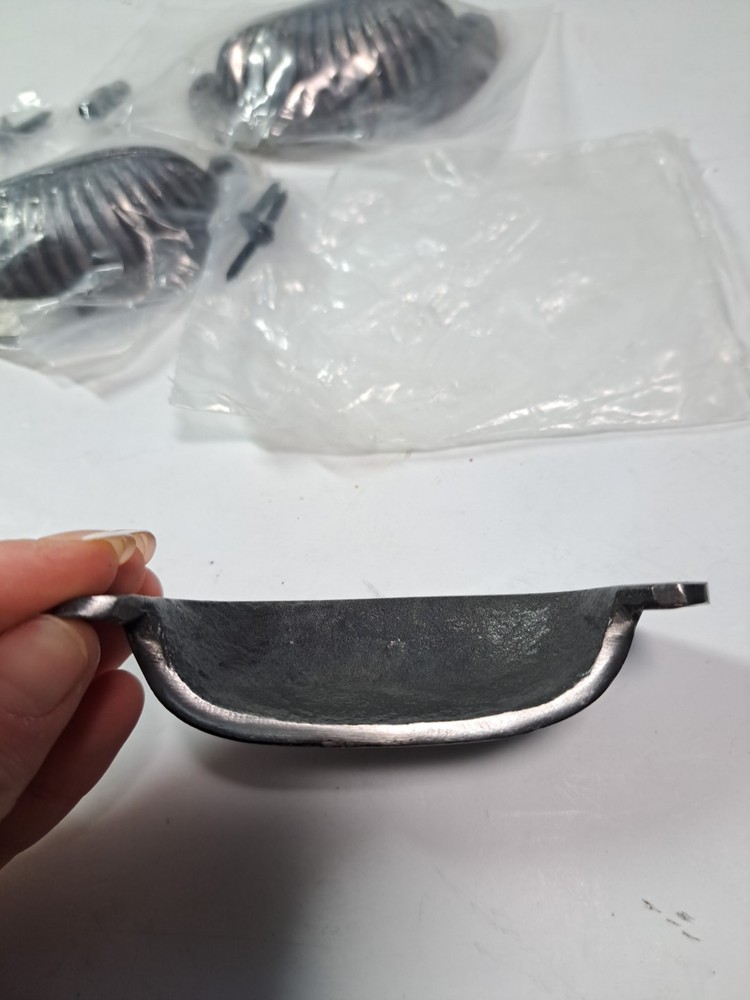 Set Of 3 Vintage Cast Iron Drawer Pulls Cup Handle Clamshell Design